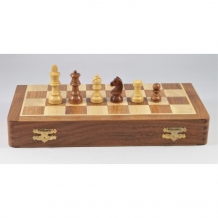 Acacia chess set magnetic 25 x 12,5  cm