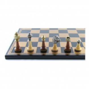 Salpa leren bord met hout/metalen stukken